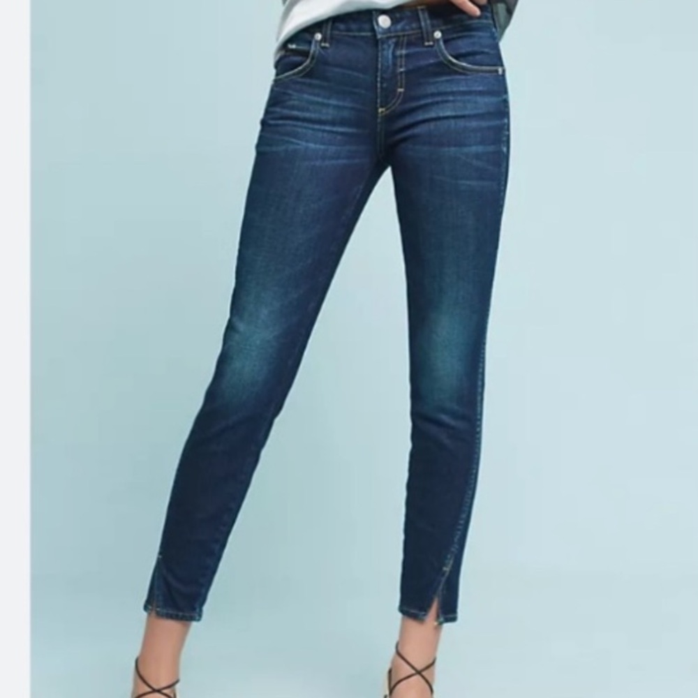 NWT AMO Twist Jeans